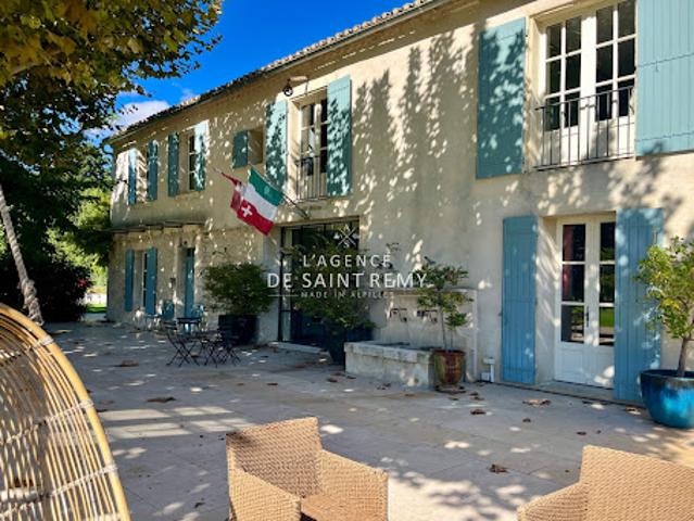 Maison vente à Arles, Eyragues