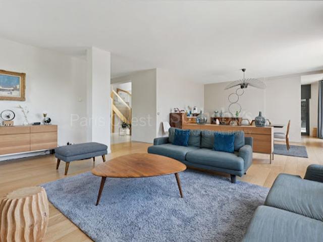 Maison vente à Nanterre, Saint-cloud
