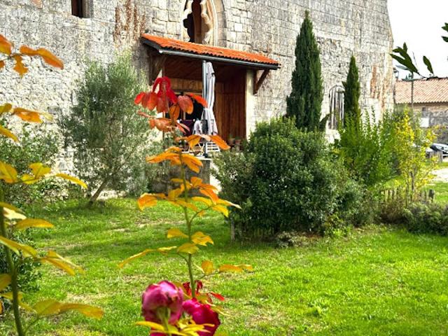 Maison vente à Saintes, Thénac