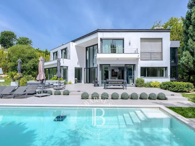 Maison vente à Nanterre, Garches