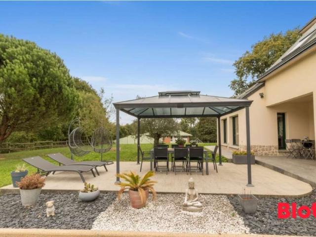 Maison vente à Avranches, Sacey