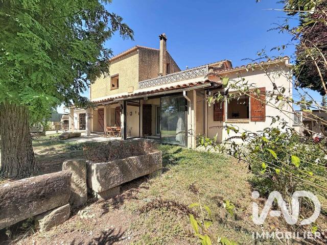 Maison vente à Carpentras, Caderousse