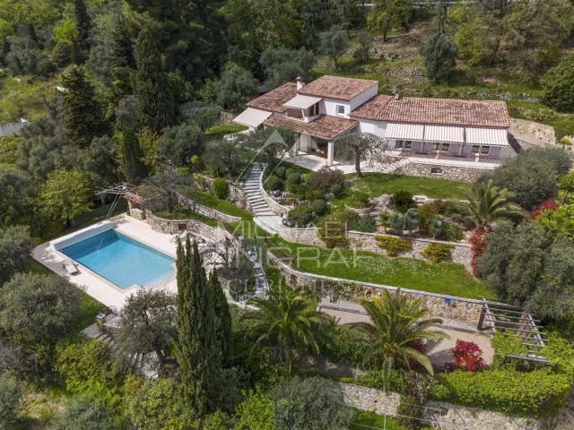 Maison vente à Grasse, Châteauneuf-grasse