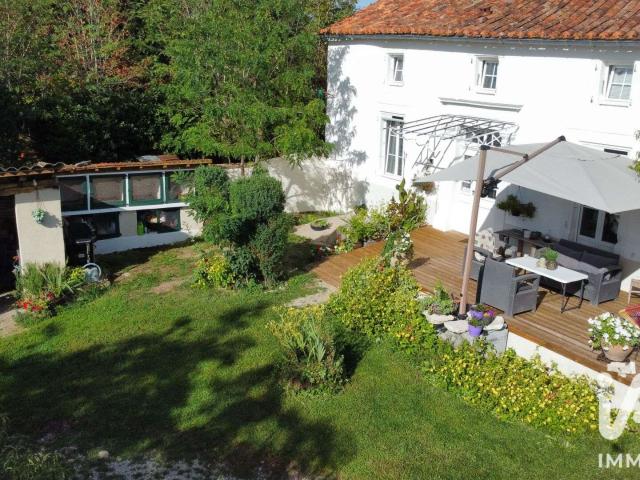 Maison vente à Coulgens, Charente