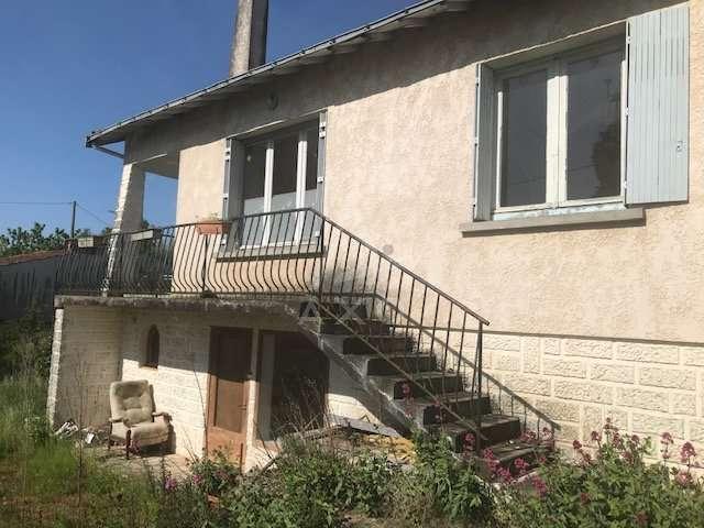 Maison vente à Fontenay-le-Comte, Damvix