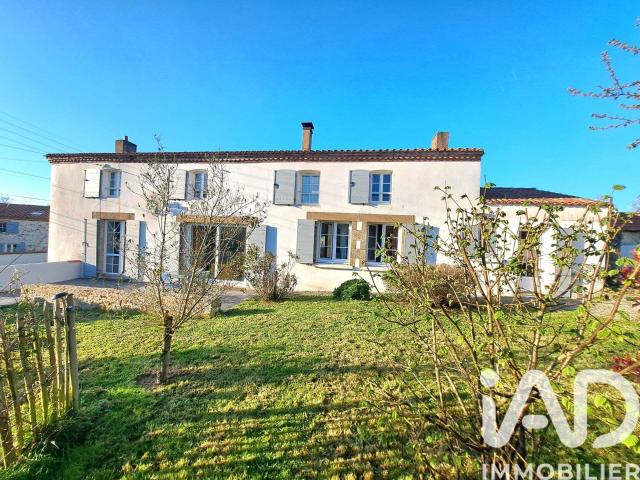 Maison vente à La Roche-sur-Yon, La Ferrière