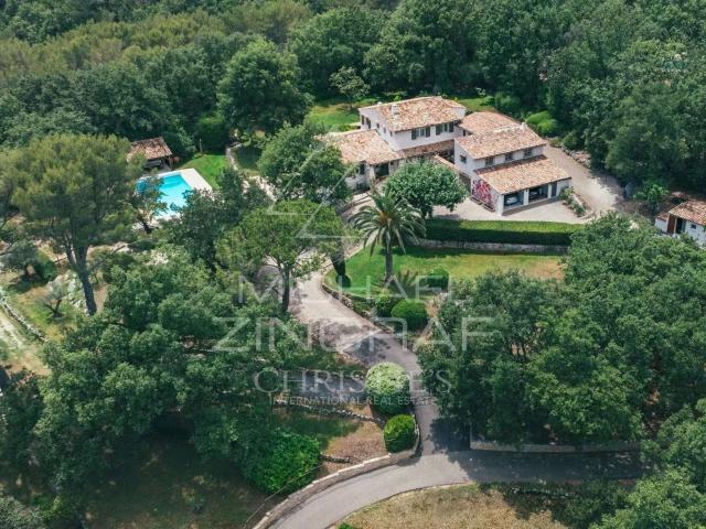 Maison vente à Grasse, Le Rouret