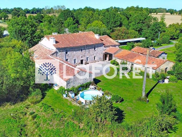 Maison vente à Bressuire, Nouvelle-Aquitaine