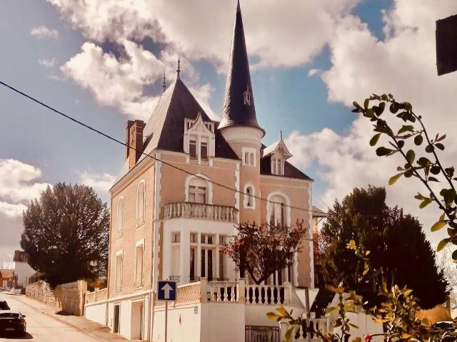 Maison vente à Montluçon, Néris-les-bains