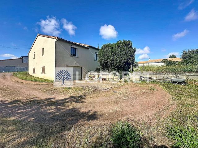 Maison vente à Bressuire, Saint-jean-de-thouars