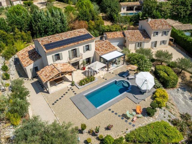Maison vente à Apt, Saint-saturnin-lès-apt