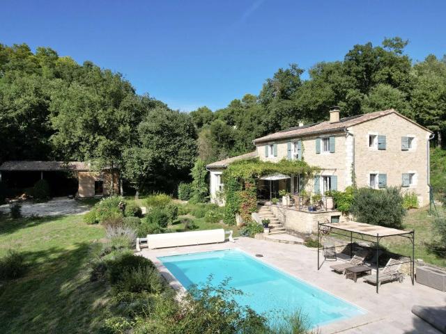 Maison vente à Nîmes, Uzès