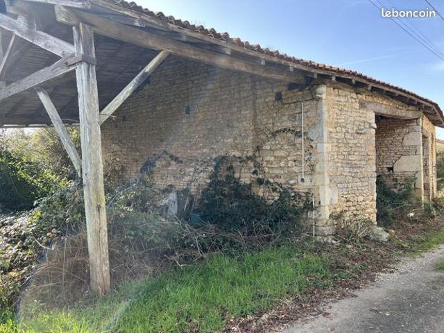 Maison vente à Chassiecq, Charente