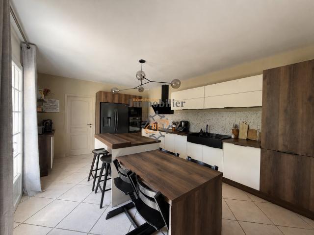 Maison vente à Millau, Saint-jean-d'alcapiès