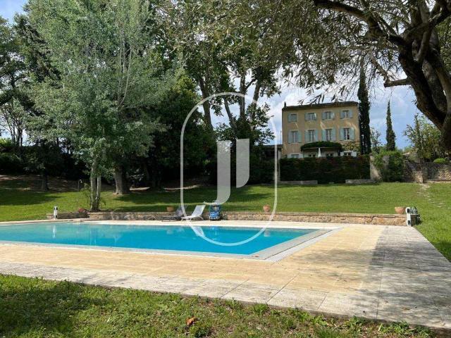 Maison vente à Apt, Cadenet