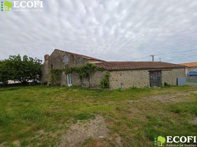 Maison vente à Bressuire, Chiché