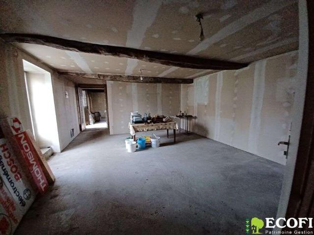 Maison vente à Bressuire, Chiché