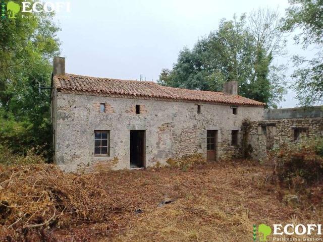 Maison vente à Bressuire, Chiché
