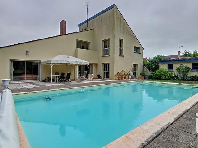 Maison vente à Épernay, Montgenost