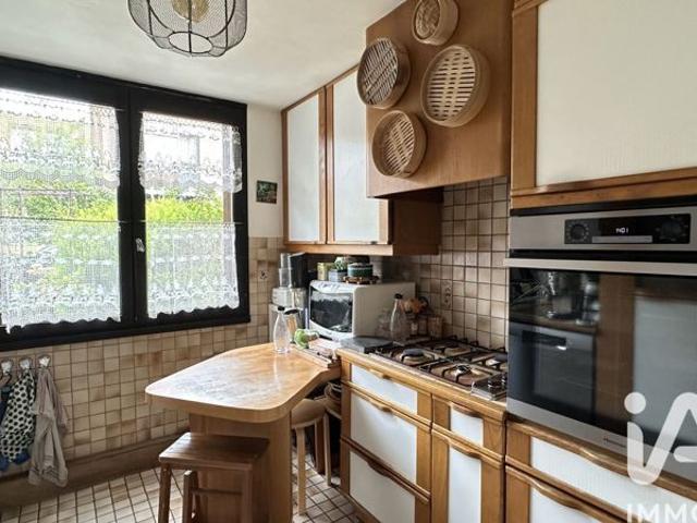 Maison vente à Évry, Petit-bourg