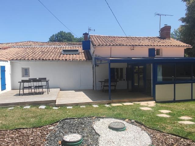 Maison vente à Parthenay, Fomperron