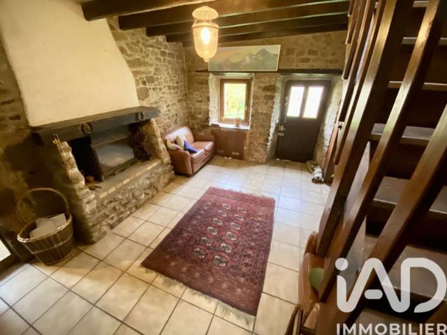 Maison vente à Mayenne, Saint-pierre-sur-orthe