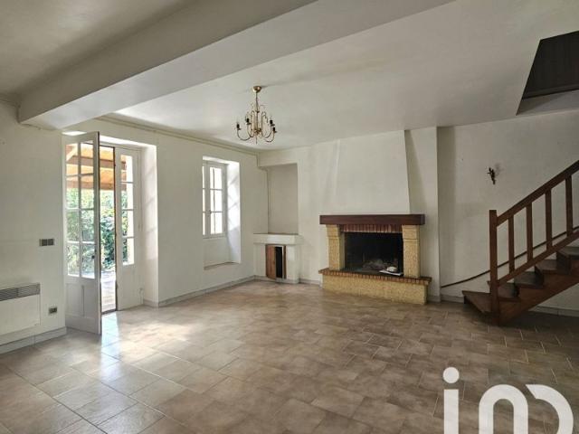 Maison vente à Confolens, Coulonges