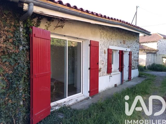 Maison vente à Rochechouart, Chéronnac