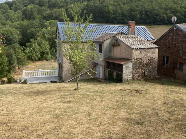 Maison vente à Millau, Laval-roquecezière