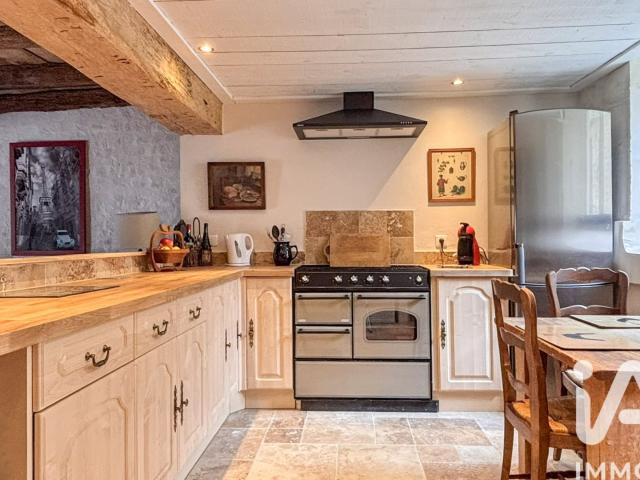 Maison vente à Saint-Jean-d'Angély, Taillebourg