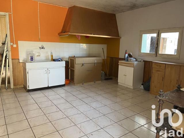 Maison vente à Saint-Jean-d'Angély, Doeuil-sur-le-mignon