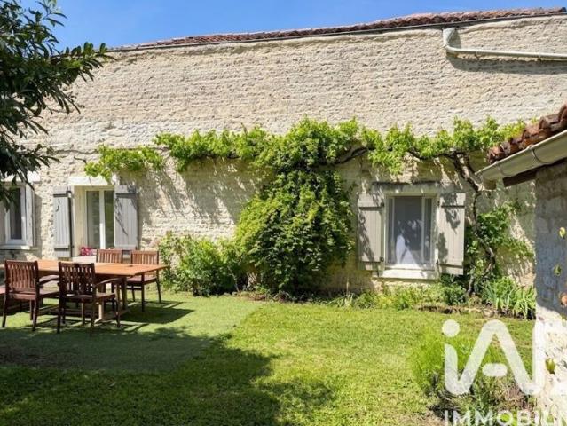 Maison vente à Confolens, La Chapelle