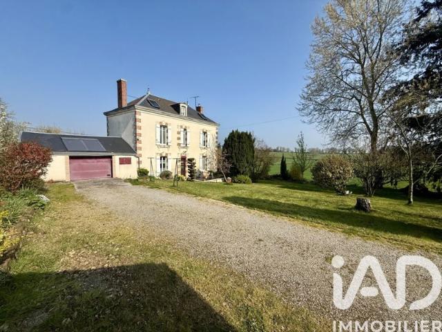 Maison vente à Parthenay, Gourgé