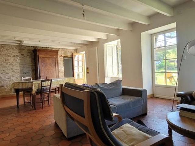 Maison vente à Parthenay, Availles-thouarsais