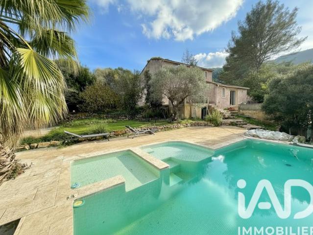 Maison vente à Arrondissement de Toulon, Solliès-toucas