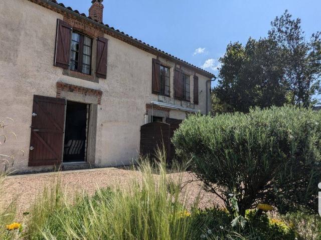 Maison vente à Le Champ-saint-père