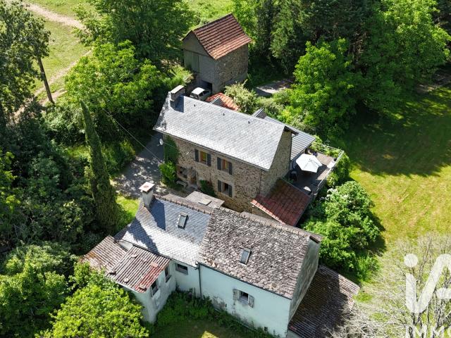 Maison vente à Villefranche-de-Rouergue, Auzits