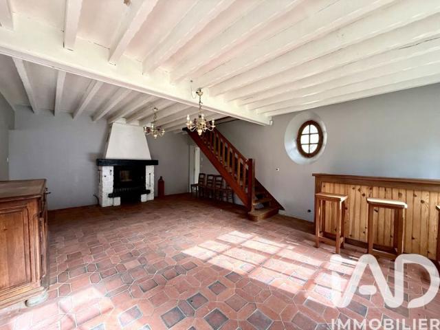 Maison vente à Pithiviers, Laas