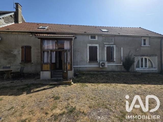 Maison vente à Auxerre, Saint-sauveur-en-puisaye
