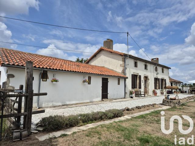 Maison vente à Bressuire, Boismé
