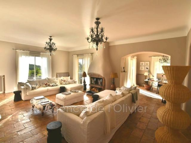 Maison vente à Grasse, Opio