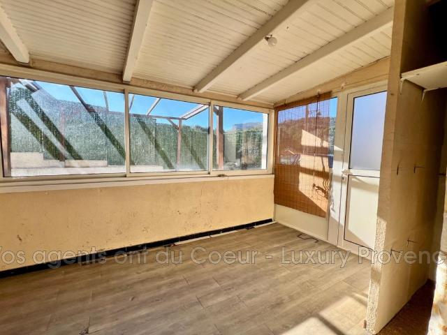 Maison vente à Marseille, Saint-savournin