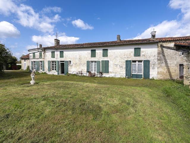 Maison vente à Saint-Jean-d'Angély, Coivert