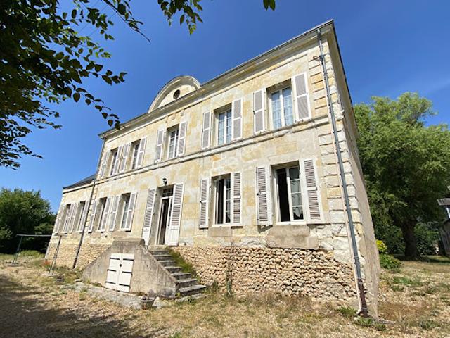 Villa vente à Poncé-sur-le-Loir, Loir en Vallée