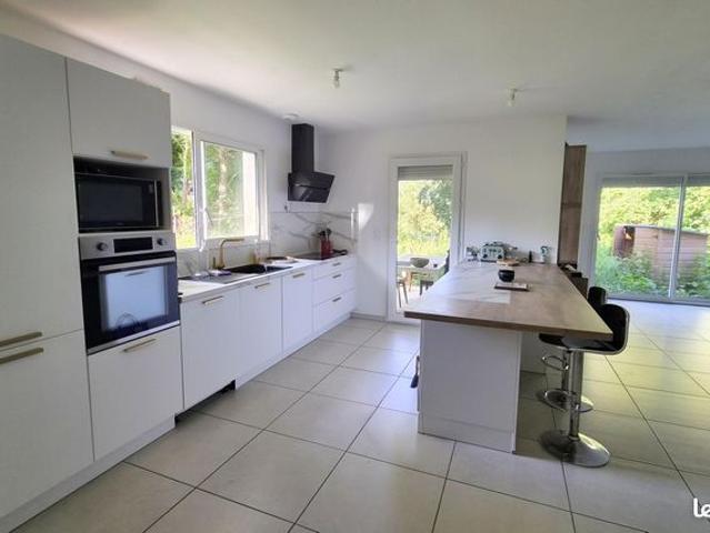 Maison vente à Issoire, Olby