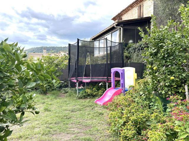 Maison vente à Grasse, Spéracèdes