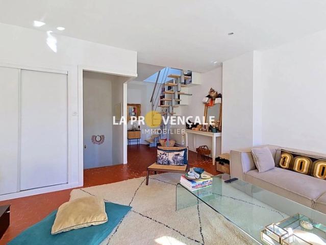 Maison vente à Marseille, Cadolive
