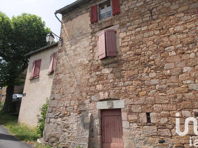 Maison vente à Millau, Montjaux