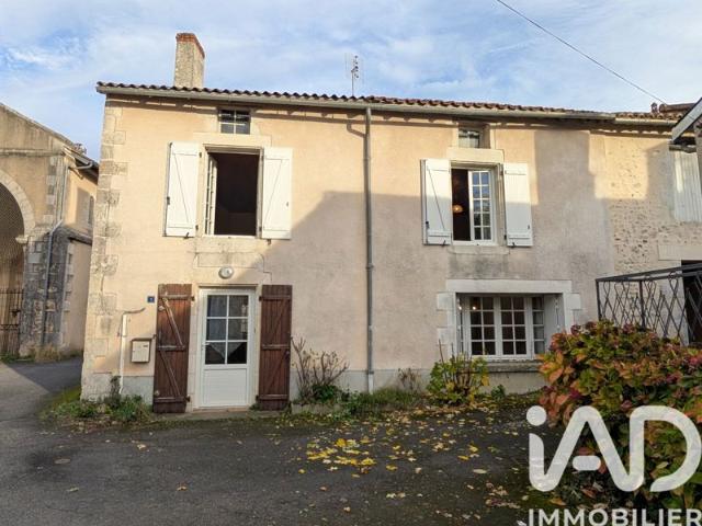 Maison vente à Montmorillon, Gouex