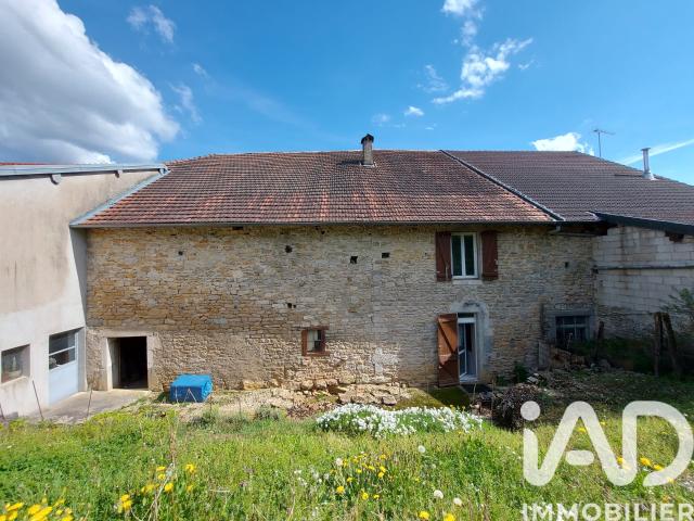 Maison vente à Lons-le-Saunier, Chambéria